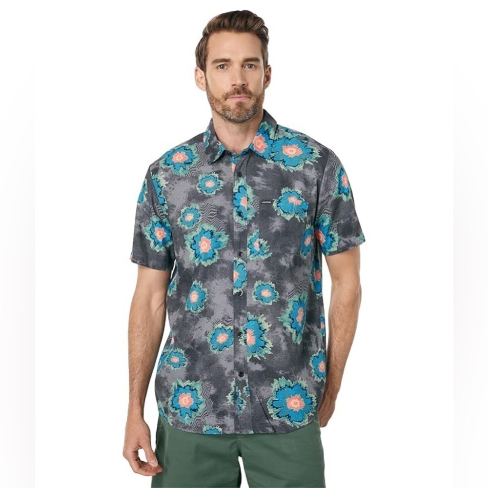 VOLCOM Medal Petal Shirt size Medium